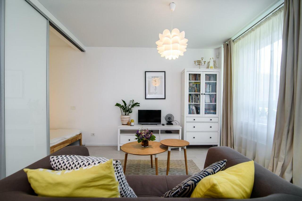 #Stayhere - Comfy & Stylish Studio With Green Patio Close To Old Town Vilnius Ngoại thất bức ảnh